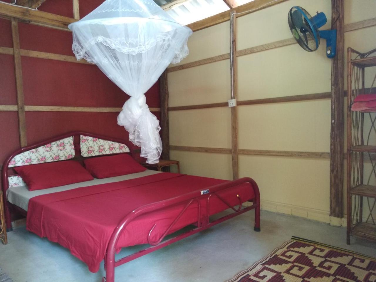 The Boarding House Ξενοδοχείο Σίχανουκβιλ Εξωτερικό φωτογραφία